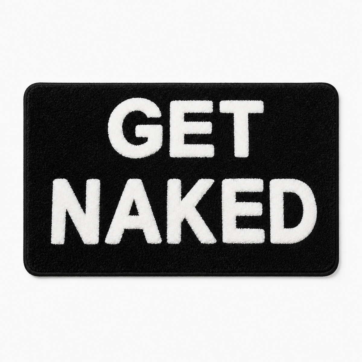 Tapis de bain original à message Get Naked devant une douche